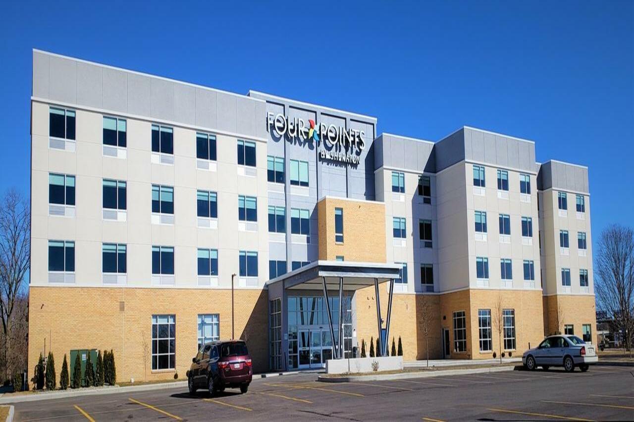 Four Points By Sheraton Elkhart Exterior photo