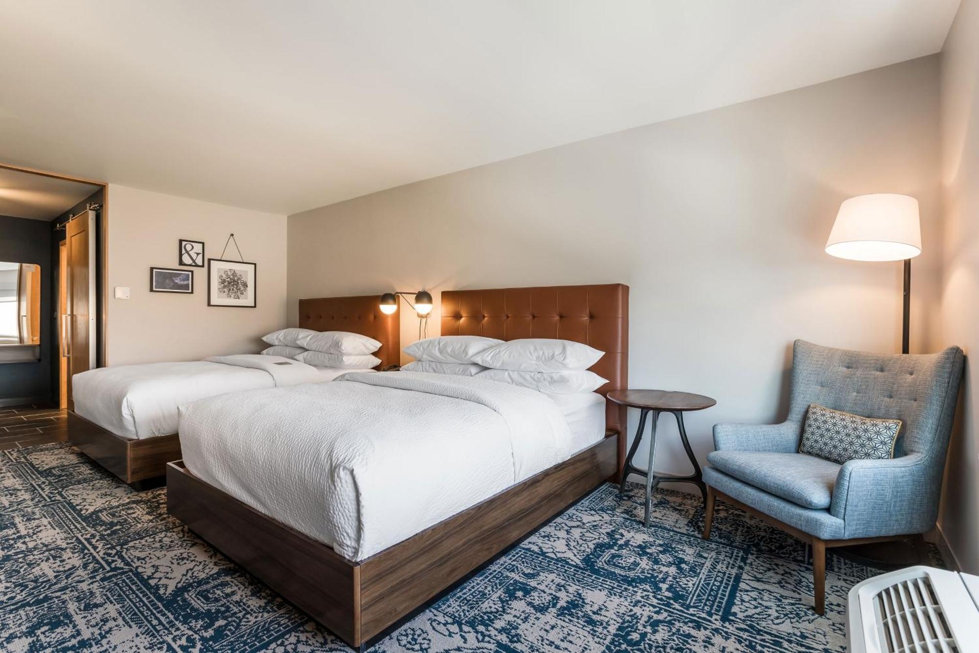 Four Points By Sheraton Elkhart Exterior photo