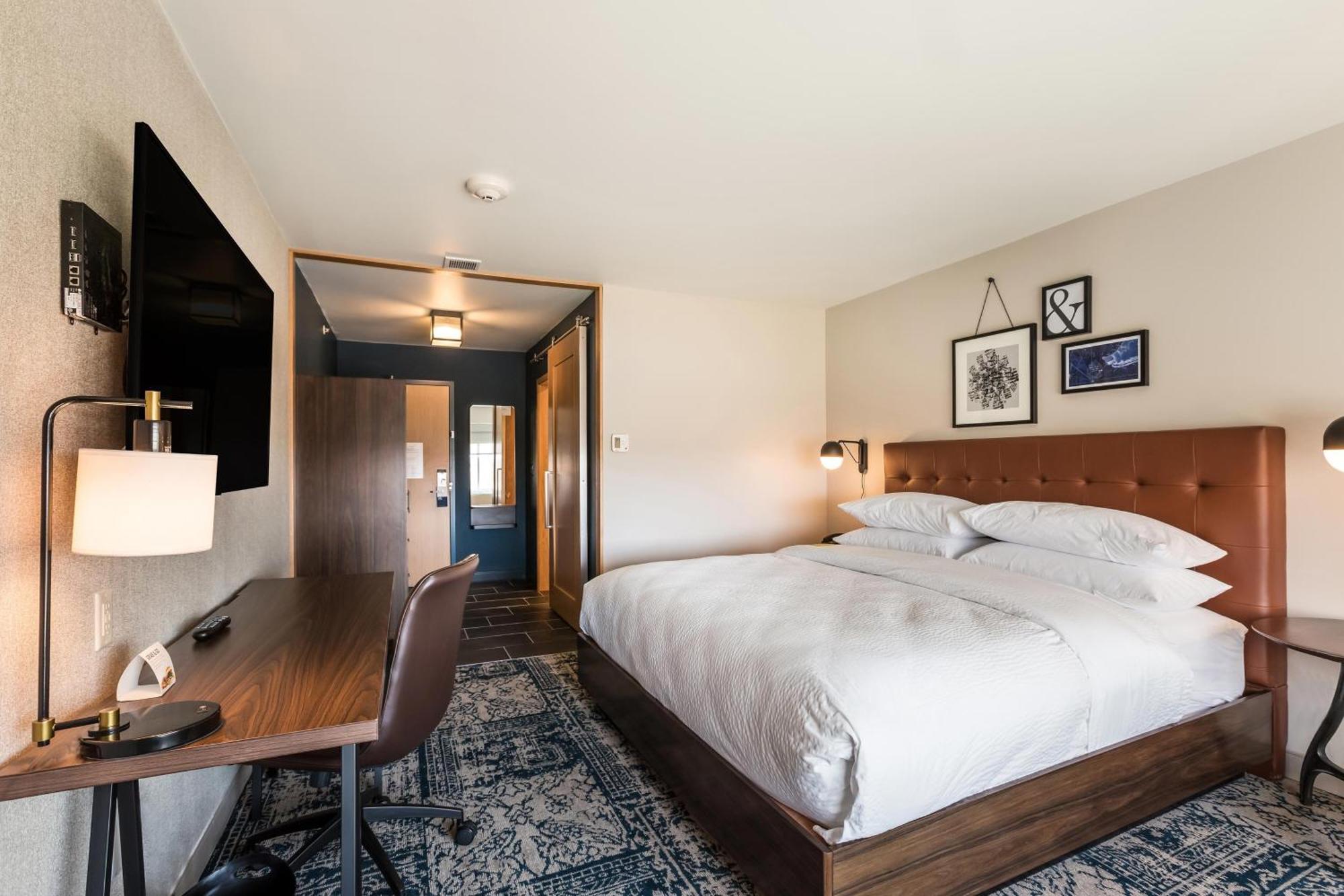 Four Points By Sheraton Elkhart Exterior photo